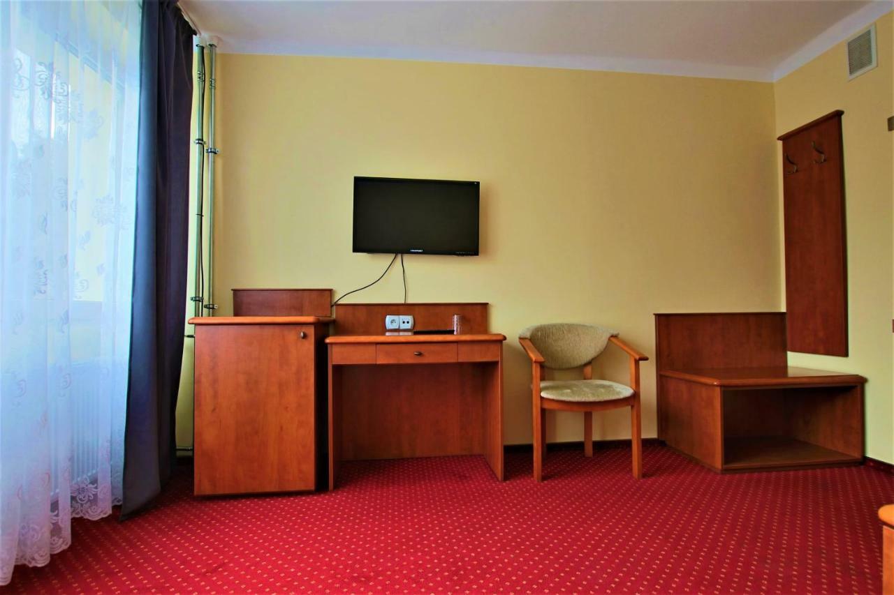 Arkadia Hotel Kielce Ngoại thất bức ảnh